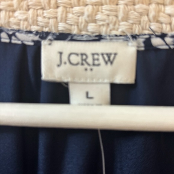 J Crew | NWT Smocked crinkle puff short sleeve Navy Floral Women Blouse L - Picture 5 of 7